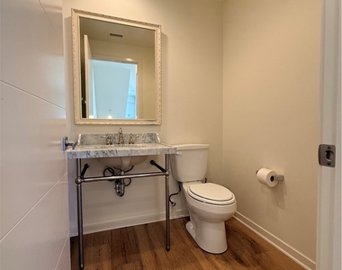 1527 Sullivan Avenue - Photo Thumbnail 14