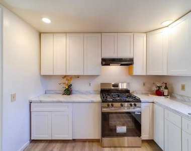816 7 Th - Photo Thumbnail 22