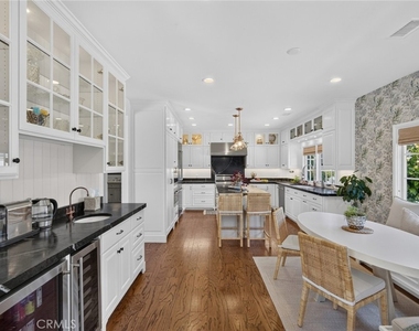 24622 Santa Clara Avenue - Photo Thumbnail 5