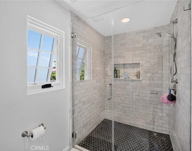 24622 Santa Clara Avenue - Photo Thumbnail 30