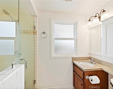 1466 Randall Way - Photo Thumbnail 18