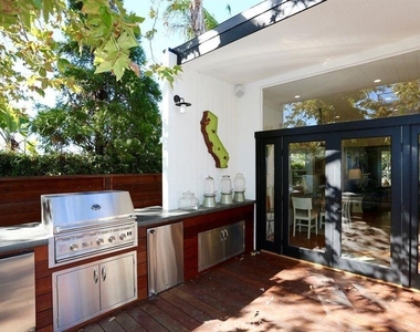 555 Bluebird Canyon Drive - Photo Thumbnail 3