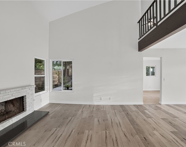 655 W Ontario Avenue - Photo Thumbnail 21
