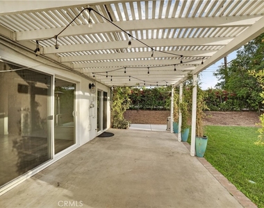 655 W Ontario Avenue - Photo Thumbnail 45