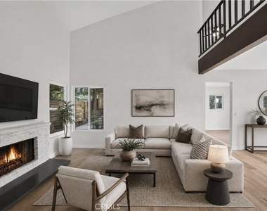 655 W Ontario Avenue - Photo Thumbnail 16