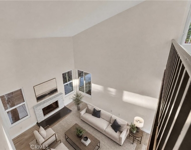 655 W Ontario Avenue - Photo Thumbnail 40