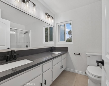 655 W Ontario Avenue - Photo Thumbnail 39