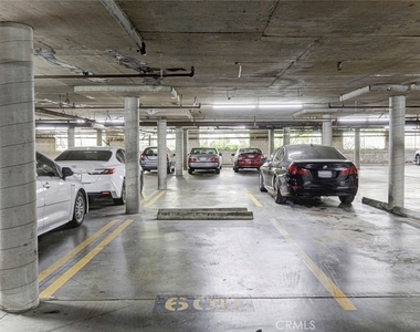 5460 White Oak Ave - Photo Thumbnail 11