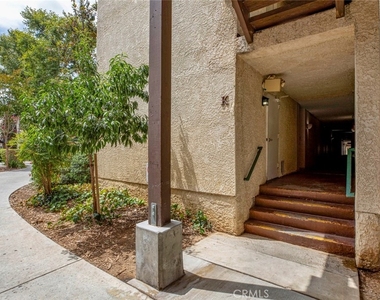 5460 White Oak Ave - Photo Thumbnail 12