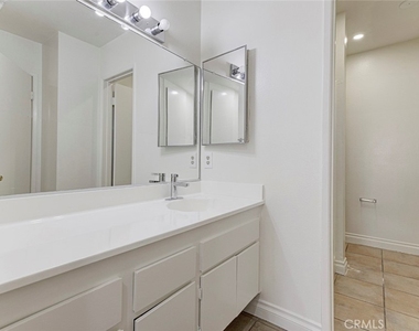 5460 White Oak Ave - Photo Thumbnail 7
