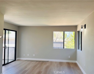 1333 Massachusetts Avenue - Photo Thumbnail 3