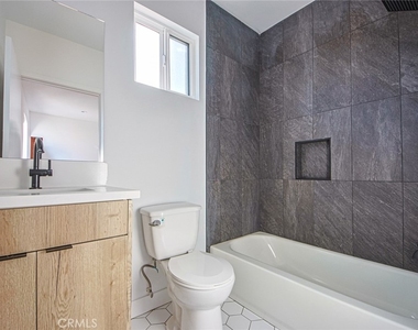 6425 Troost Avenue - Photo Thumbnail 16