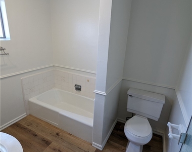 589 Fairview Avenue - Photo Thumbnail 41