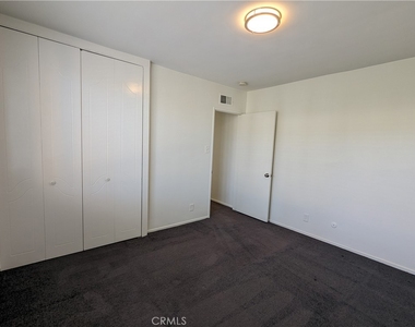 589 Fairview Avenue - Photo Thumbnail 33