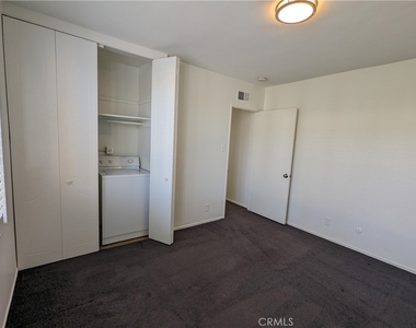 589 Fairview Avenue - Photo Thumbnail 34