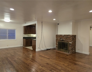 6234 Rowland Avenue - Photo Thumbnail 1