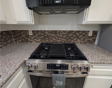 845 W Olive Avenue - Photo Thumbnail 19