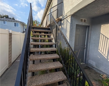 845 W Olive Avenue - Photo Thumbnail 1