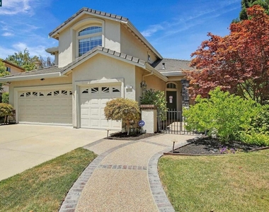 706 Endsliegh Ct - Photo Thumbnail 1