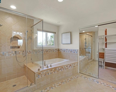 706 Endsliegh Ct - Photo Thumbnail 19