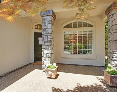 706 Endsliegh Ct - Photo Thumbnail 3