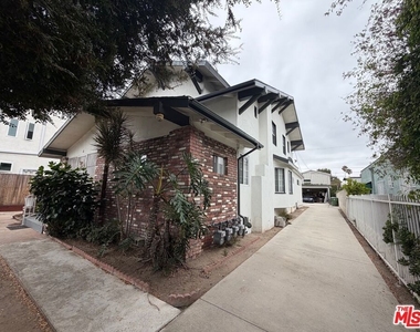 2240 Crenshaw Boulevard - Photo Thumbnail 3