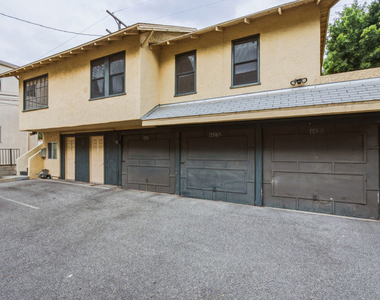 4427 Finley Avenue - Photo Thumbnail 2