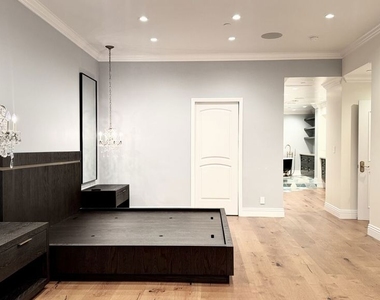 10724 Wilshire Boulevard - Photo Thumbnail 41