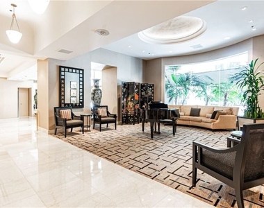 10724 Wilshire Boulevard - Photo Thumbnail 70
