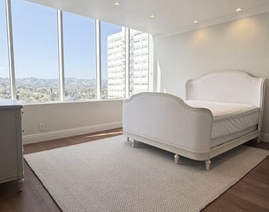 10724 Wilshire Boulevard - Photo Thumbnail 26