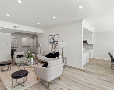 430 Maple Drive - Photo Thumbnail 6