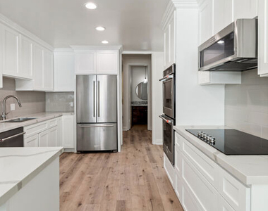 430 Maple Drive - Photo Thumbnail 25