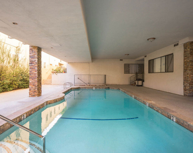430 Maple Drive - Photo Thumbnail 32