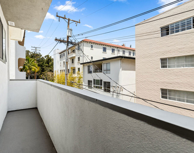 430 Maple Drive - Photo Thumbnail 22