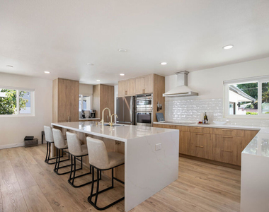 12831 Red Hill Avenue - Photo Thumbnail 8