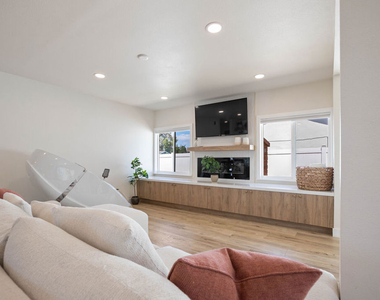 12831 Red Hill Avenue - Photo Thumbnail 20