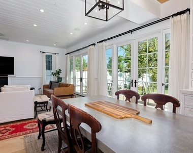 10810 Wilkins Avenue - Photo Thumbnail 16