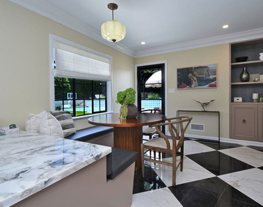5005 Los Feliz - Photo Thumbnail 32