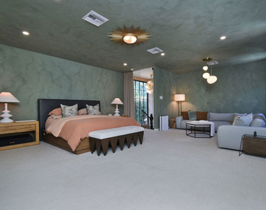 5005 Los Feliz - Photo Thumbnail 1