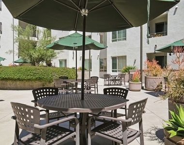 6400 Crescent Park - Photo Thumbnail 22