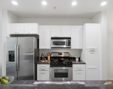 6400 Crescent Park - Photo Thumbnail 6