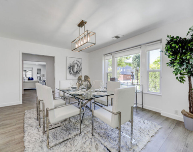 344 S Camden Drive - Photo Thumbnail 4