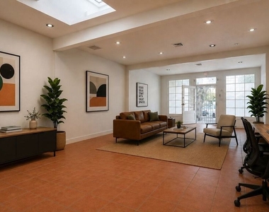 2120 N Cahuenga Boulevard - Photo Thumbnail 4