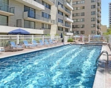 10535 Wilshire Boulevard - Photo Thumbnail 44