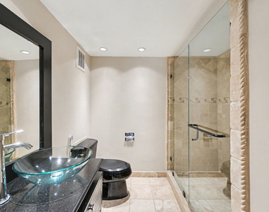 10535 Wilshire Boulevard - Photo Thumbnail 15