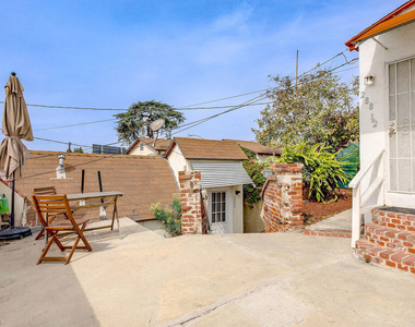 288 S Coronado Street - Photo Thumbnail 2