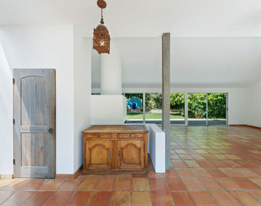 6328 Frondosa Drive - Photo Thumbnail 7