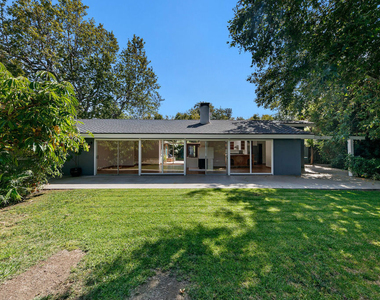 6328 Frondosa Drive - Photo Thumbnail 33