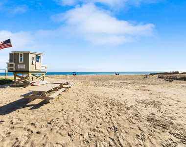 6328 Frondosa Drive - Photo Thumbnail 40