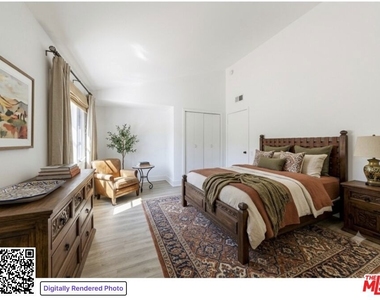 6328 Frondosa Drive - Photo Thumbnail 20